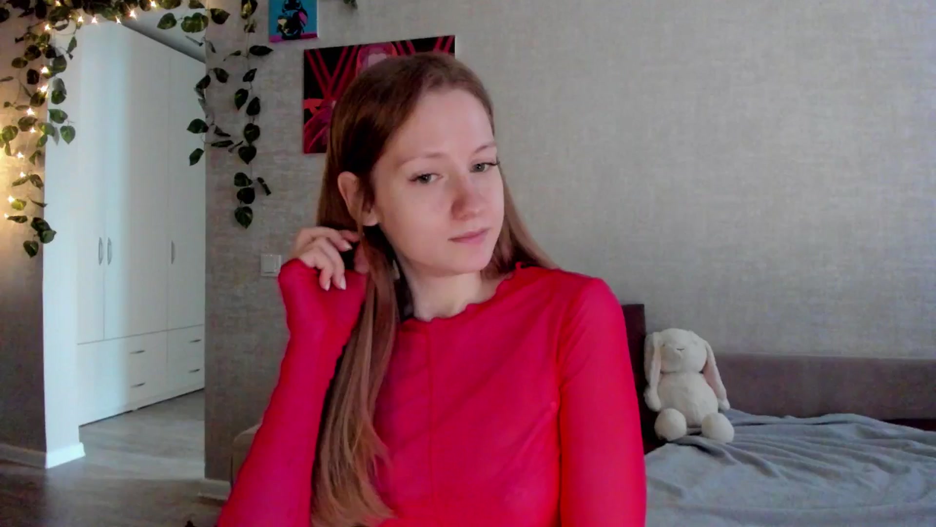 Gallery image thumbnail from mnialice's myfreecams stream on, 10/14/2025, 04:16 image 2 of 20