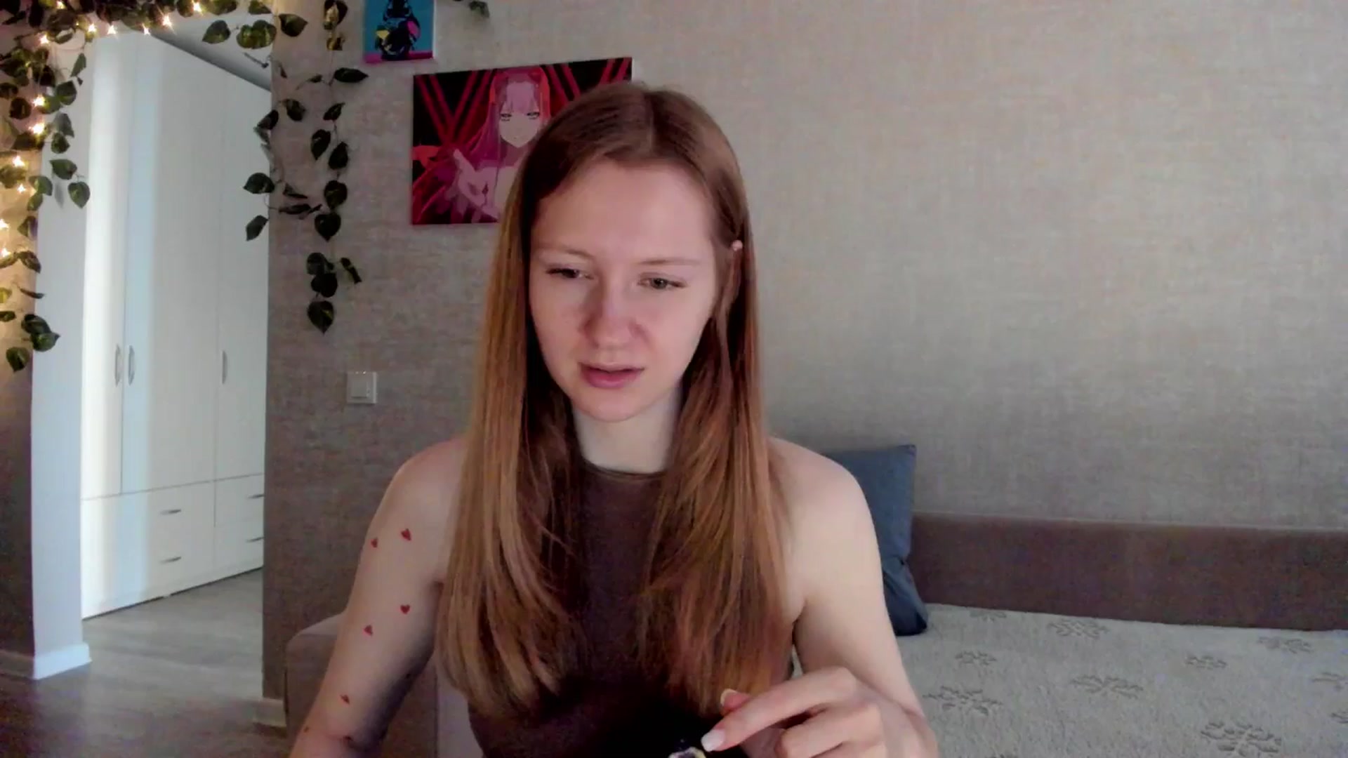 Gallery image thumbnail from mnialice's myfreecams stream on, 10/16/2025, 04:07 image 3 of 20