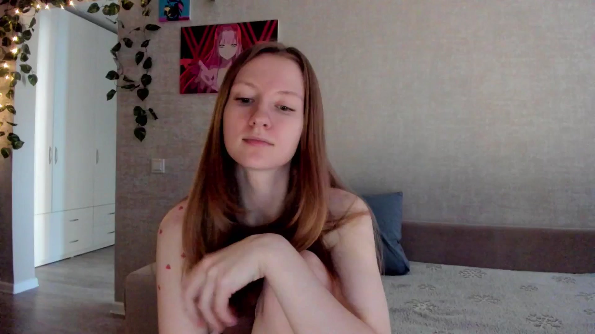 Gallery image thumbnail from mnialice's myfreecams stream on, 10/16/2025, 04:07 image 9 of 20