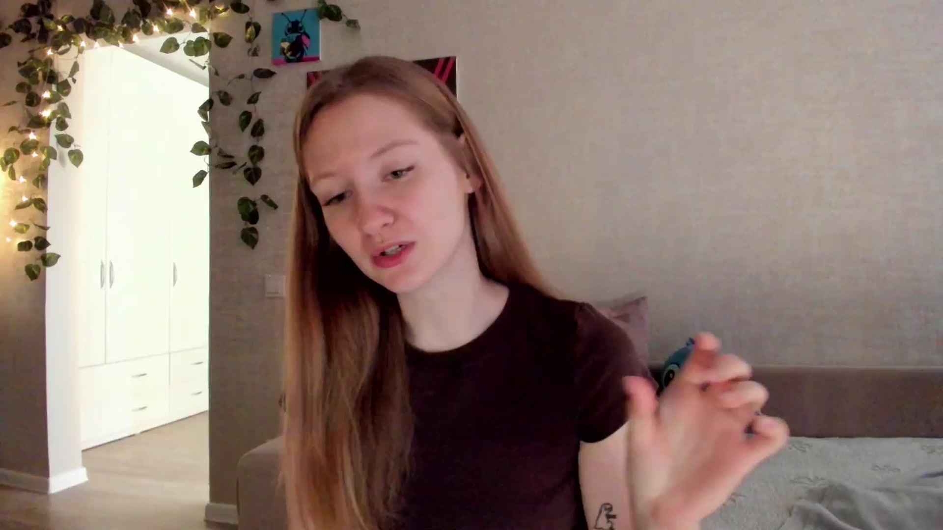 Gallery image thumbnail from mnialice's myfreecams stream on, 10/18/2025, 04:58 image 1 of 20