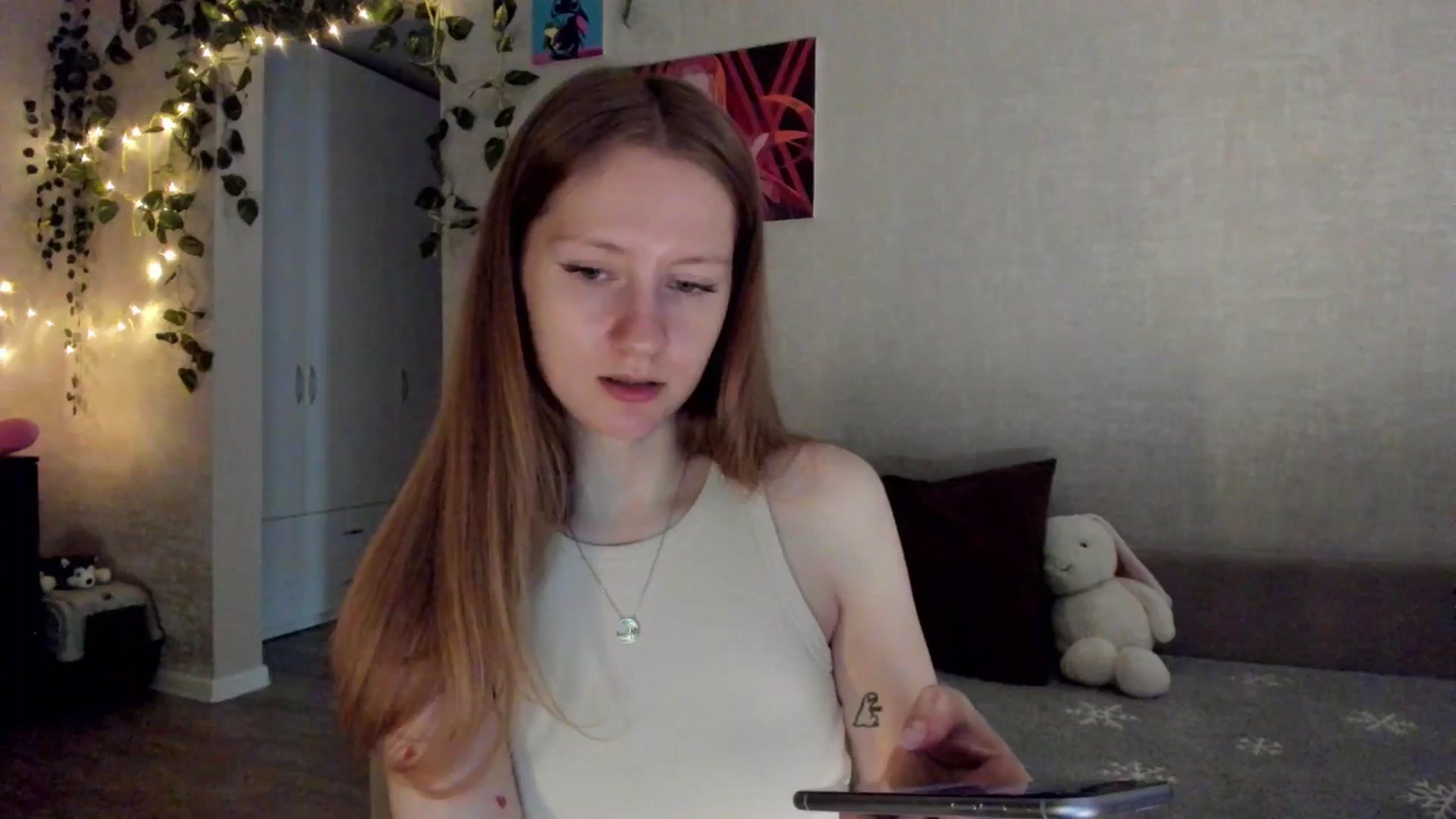 Gallery image thumbnail from mnialice's myfreecams stream on, 11/02/2025, 04:03 image 3 of 20