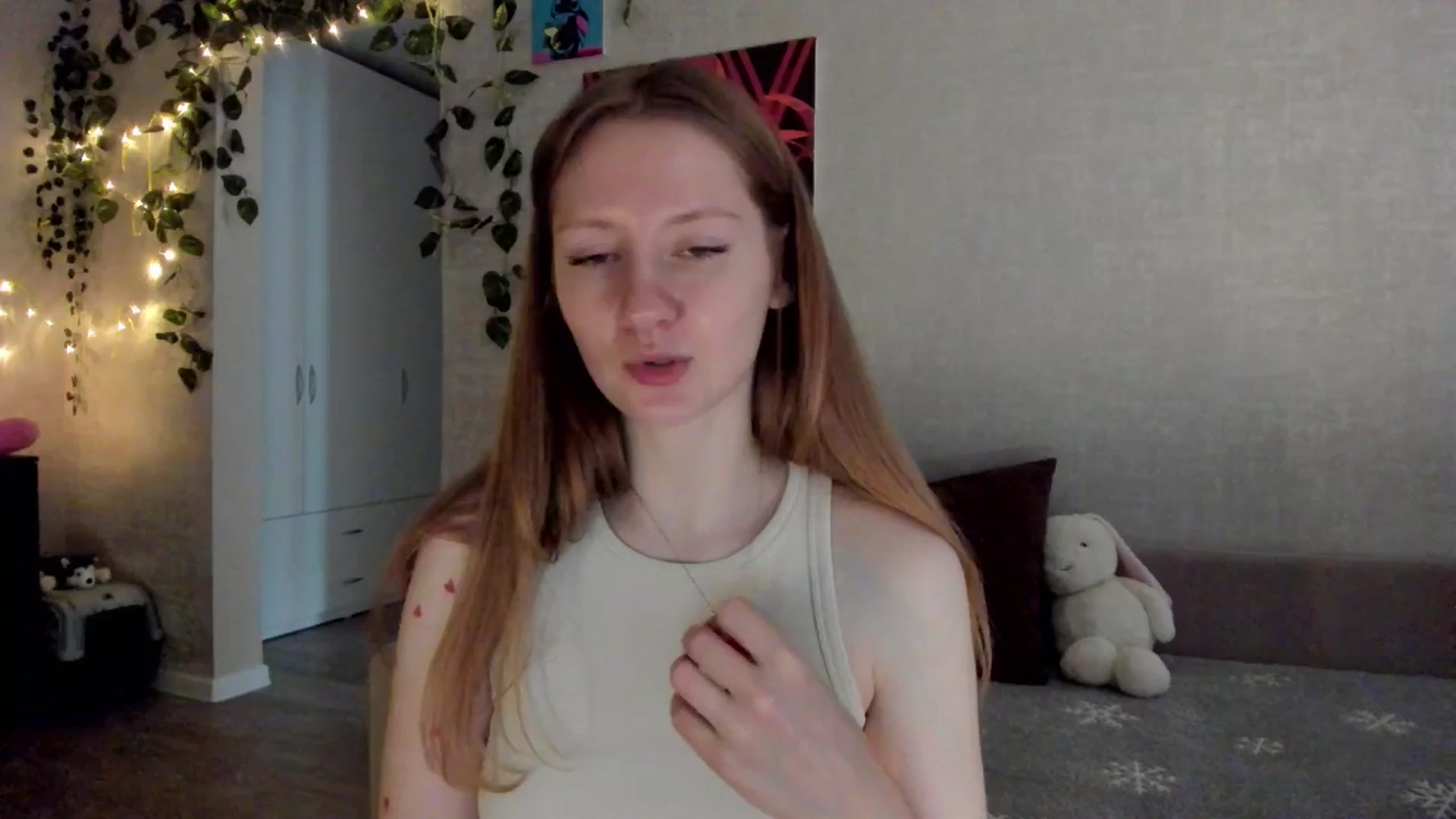 Gallery image thumbnail from mnialice's myfreecams stream on, 11/02/2025, 04:03 image 12 of 20