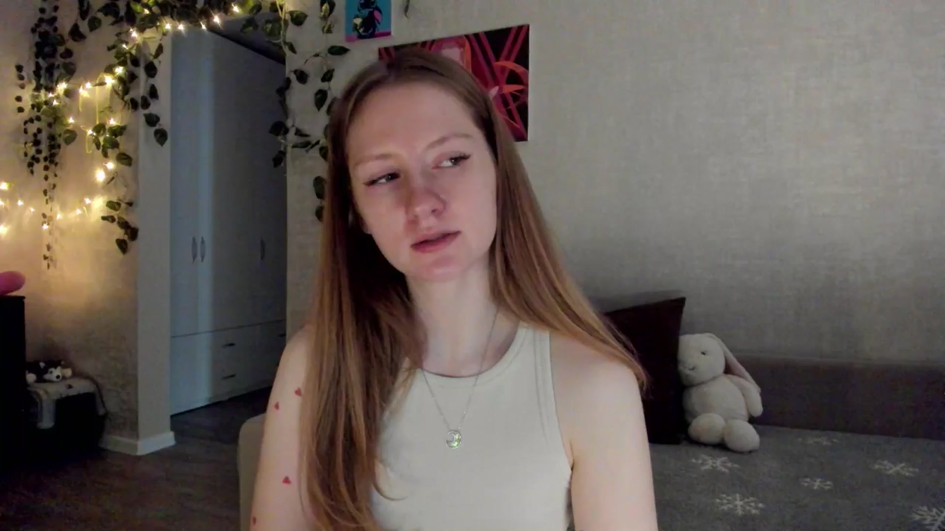Gallery image thumbnail from mnialice's myfreecams stream on, 11/02/2025, 04:03 image 6 of 20
