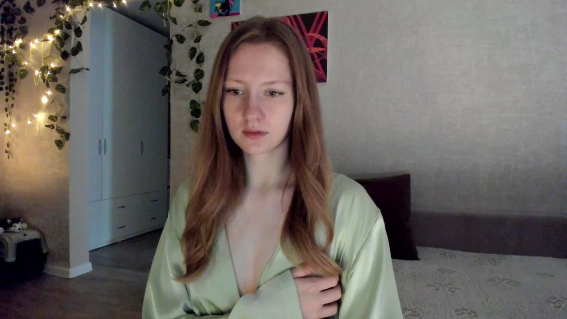 Gallery image thumbnail from mnialice's myfreecams stream on, 11/12/2025, 04:36 image 11 of 20