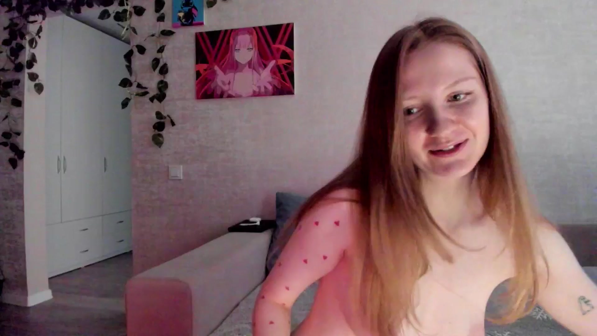 Gallery image thumbnail from mnialice's myfreecams stream on, 11/16/2025, 06:23 image 5 of 20