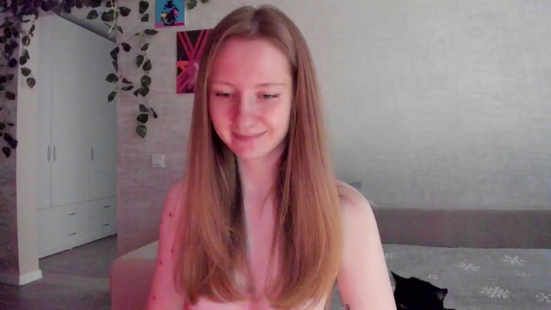 Gallery image thumbnail from mnialice's myfreecams stream on, 11/16/2025, 06:23 image 12 of 20