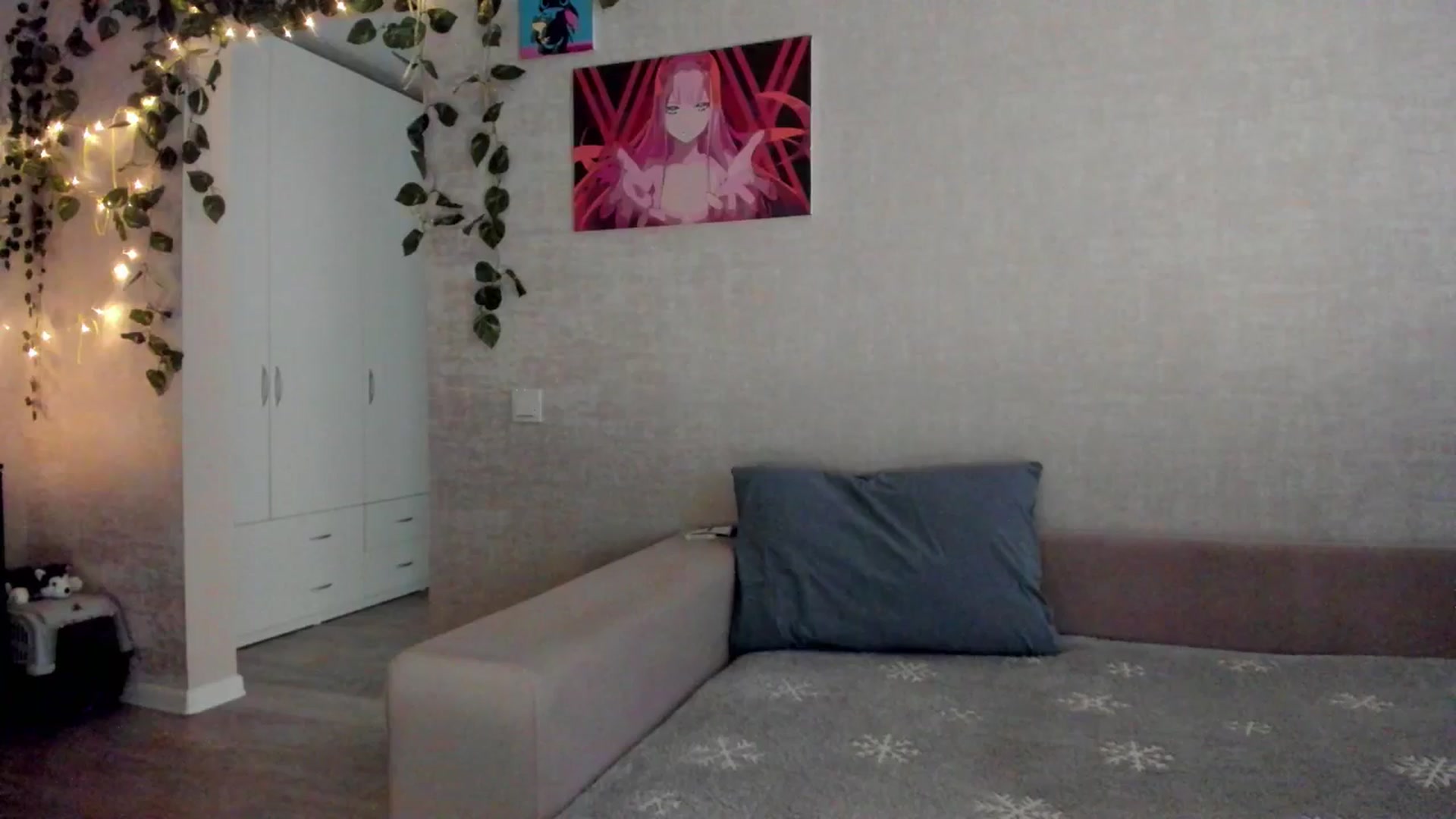 Gallery image thumbnail from mnialice's myfreecams stream on, 11/17/2025, 04:25 image 19 of 20