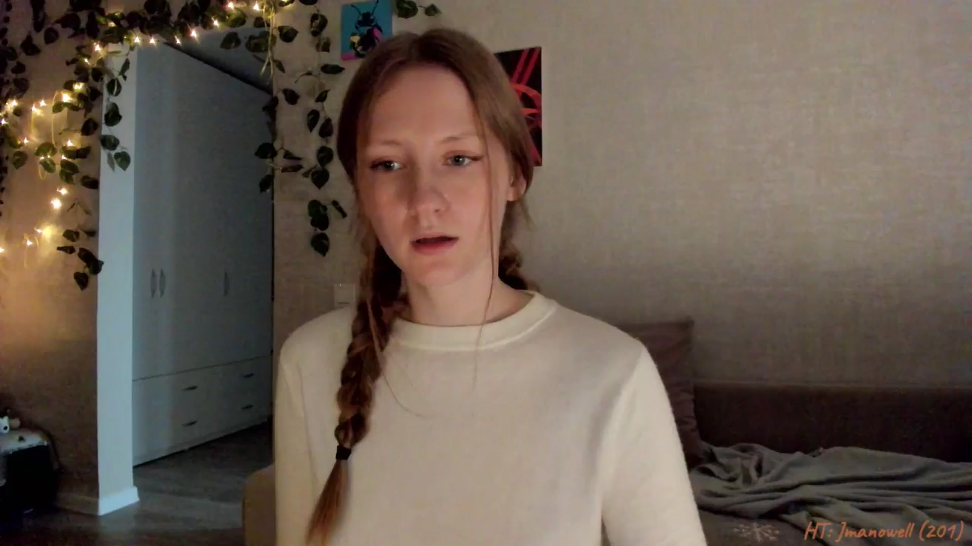 Gallery image thumbnail from mnialice's myfreecams stream on, 12/31/2025, 04:37 image 11 of 20