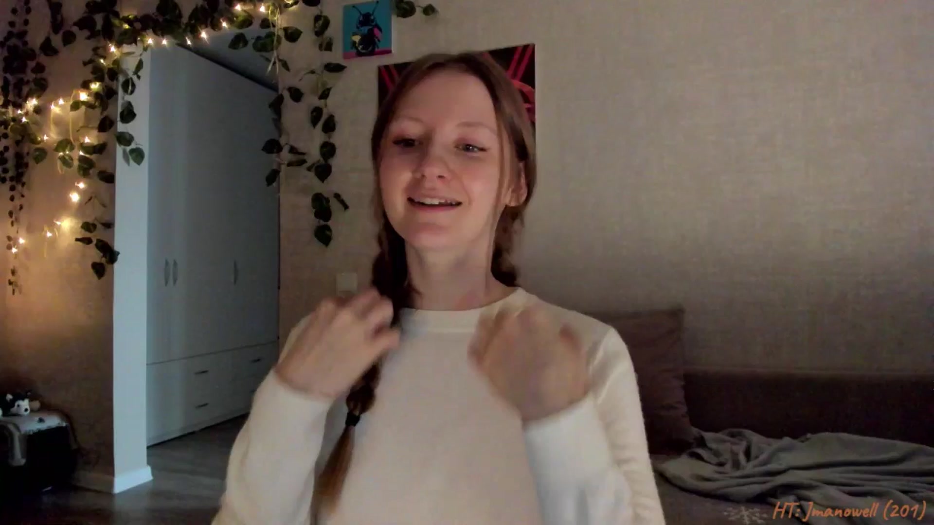 Gallery image thumbnail from mnialice's myfreecams stream on, 12/31/2025, 04:37 image 17 of 20