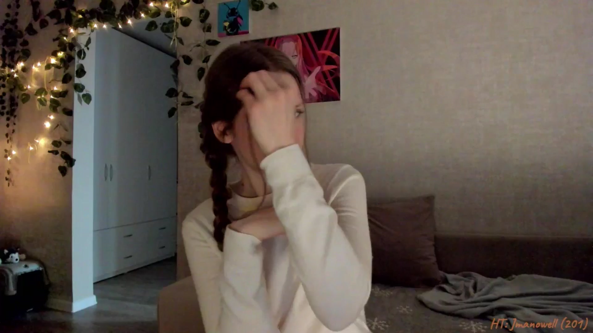 Gallery image thumbnail from mnialice's myfreecams stream on, 12/31/2025, 04:37 image 20 of 20