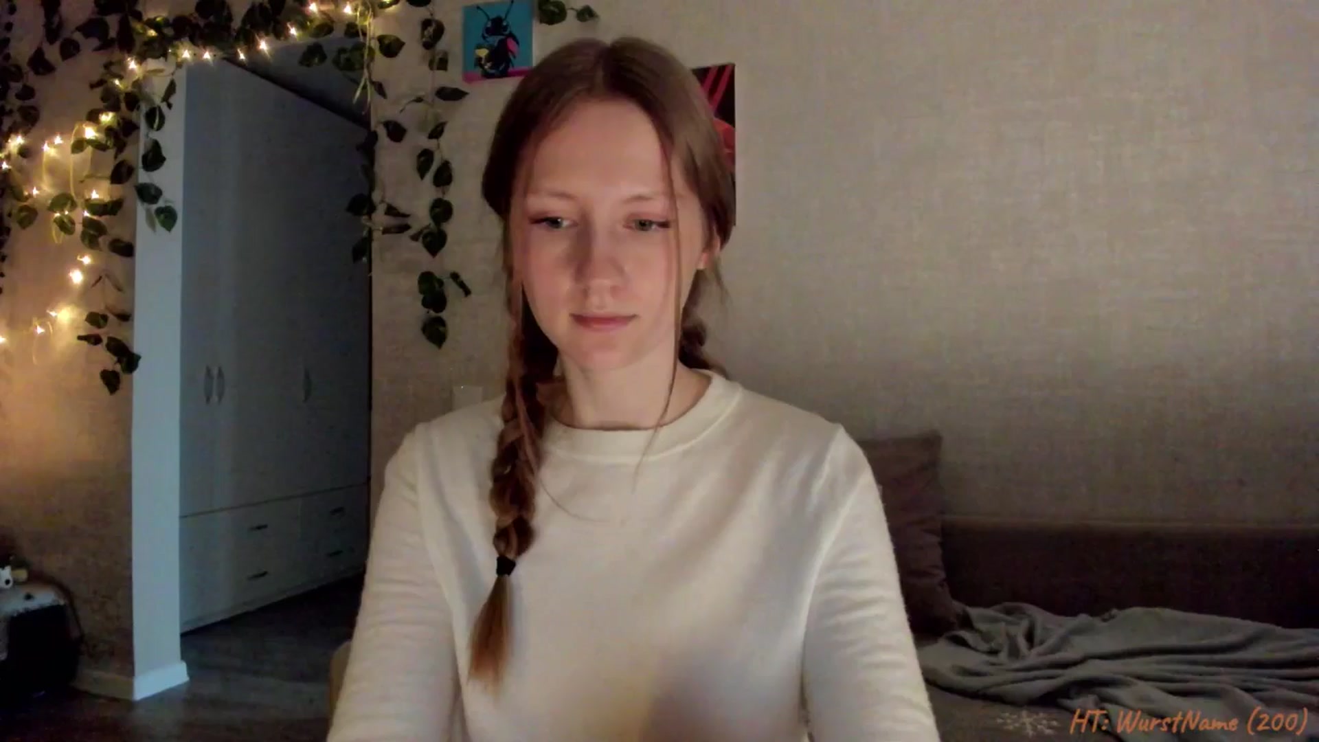Gallery image thumbnail from mnialice's myfreecams stream on, 12/31/2025, 04:37 image 7 of 20