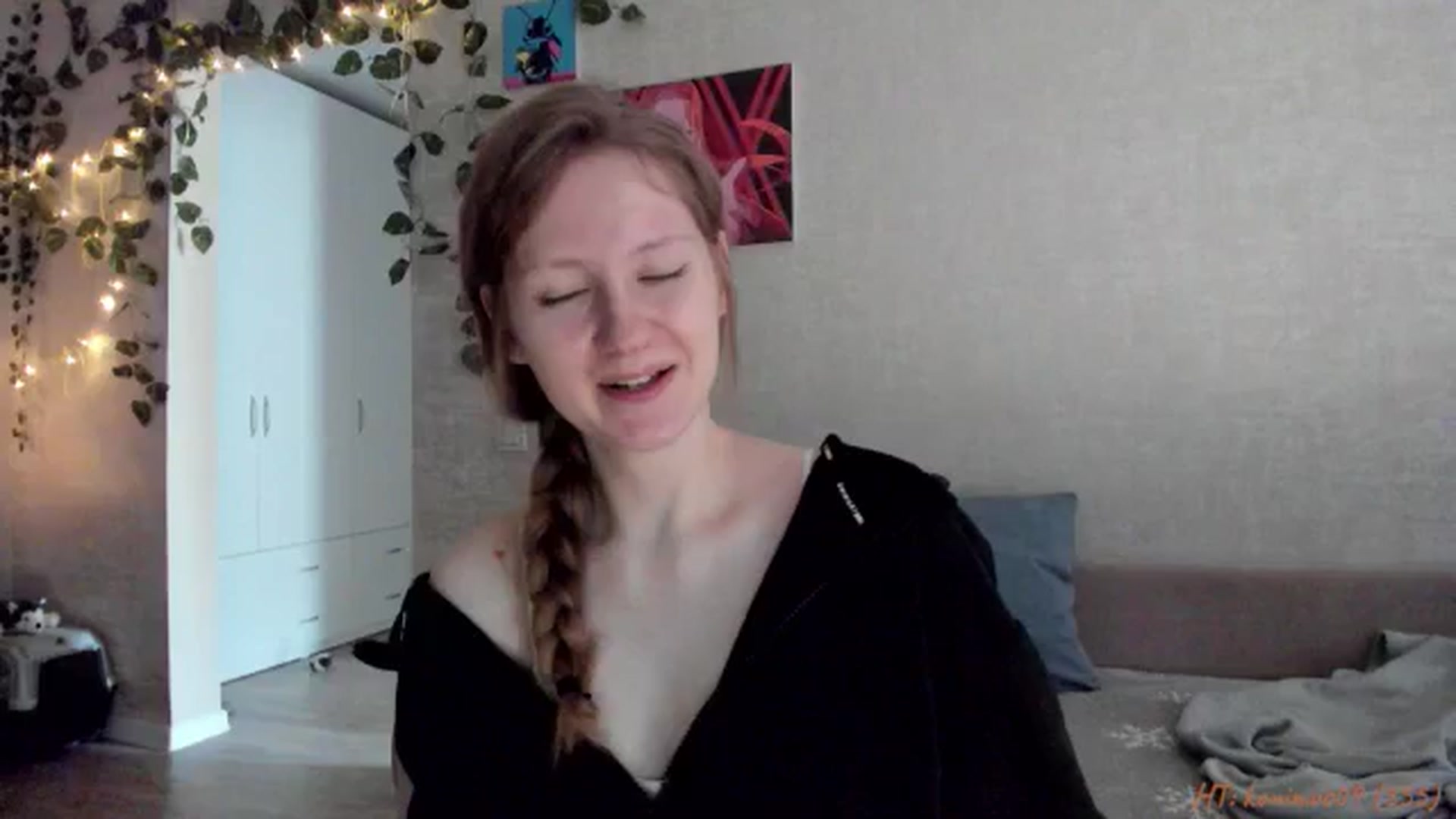 Gallery image thumbnail from mnialice's myfreecams stream on, 01/03/2026, 05:28 image 18 of 20