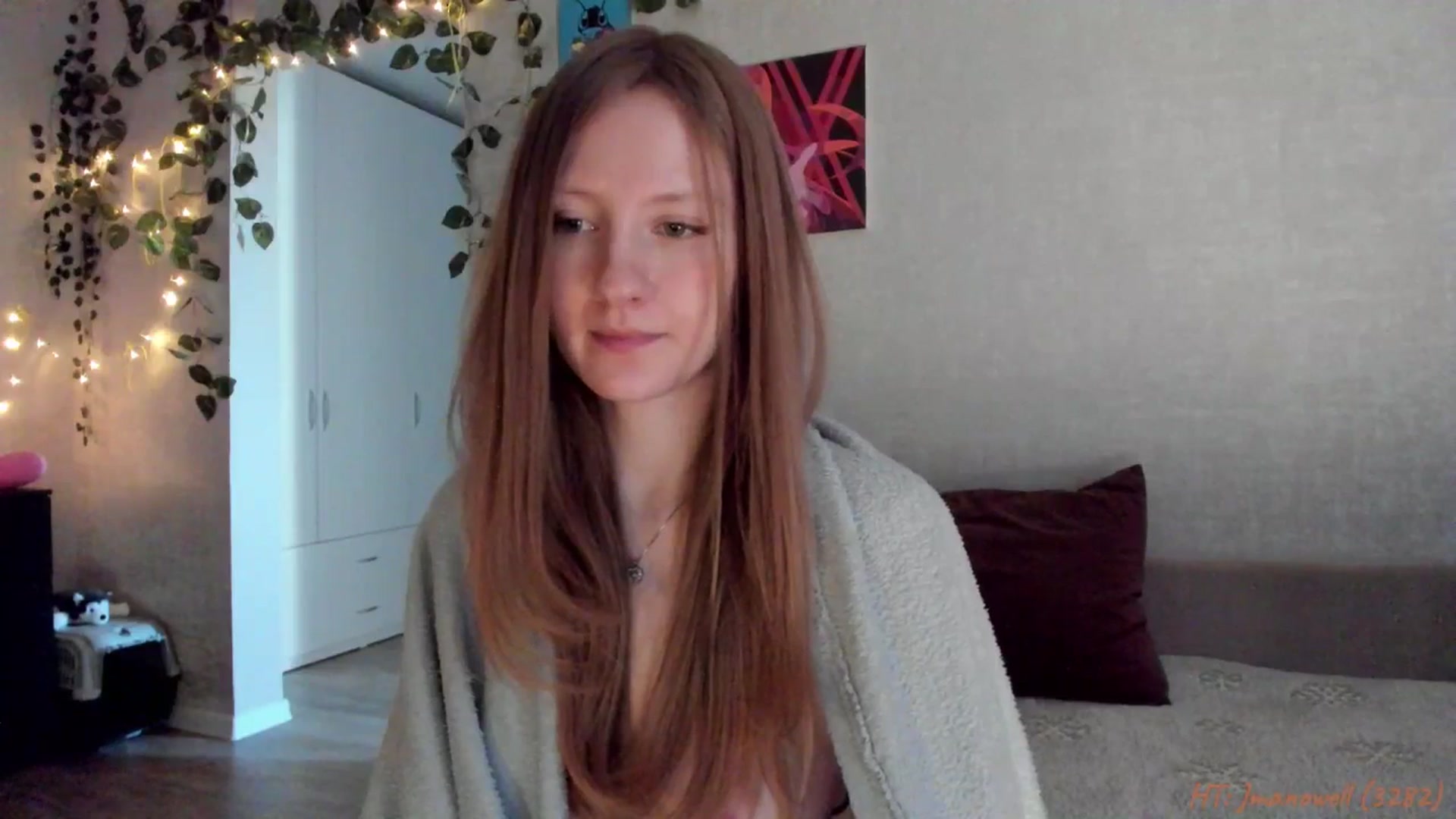 Gallery image thumbnail from mnialice's myfreecams stream on, 01/11/2026, 05:45 image 20 of 20