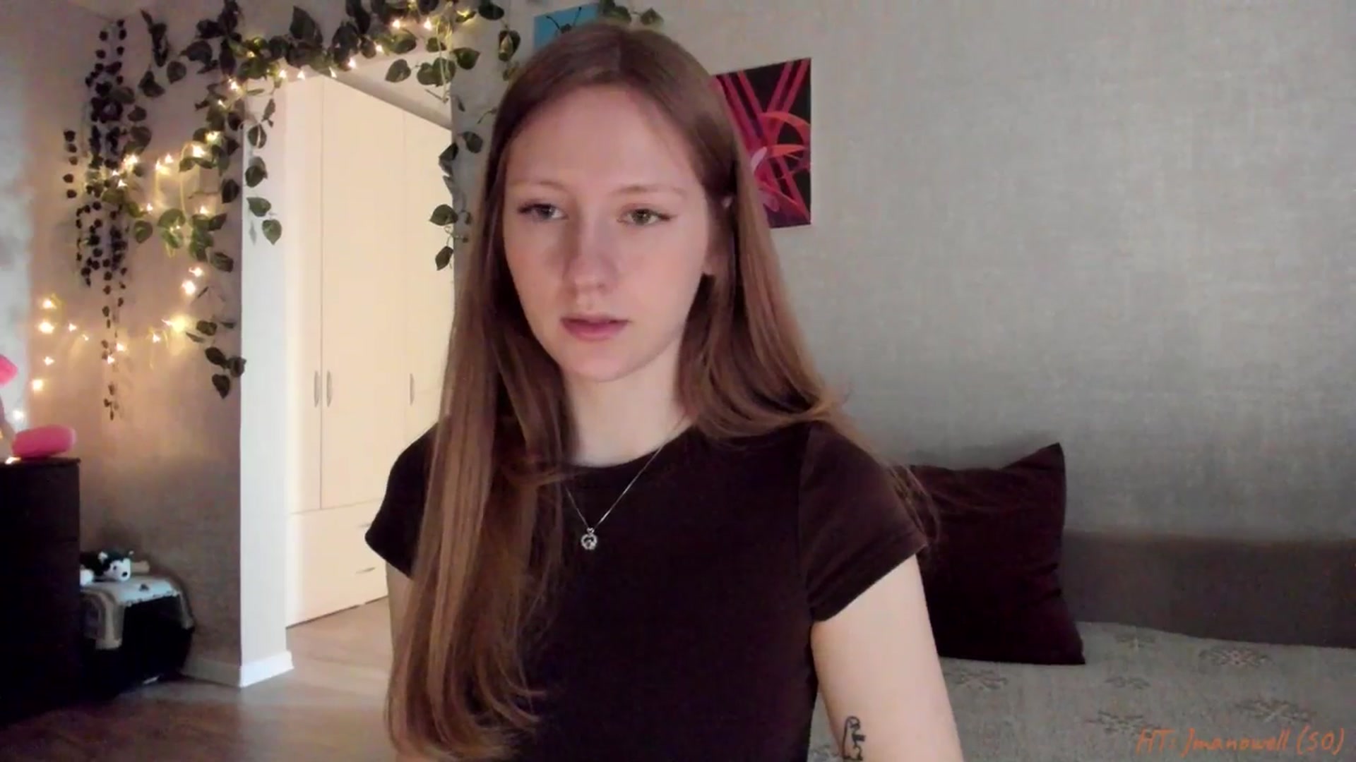 Gallery image thumbnail from mnialice's myfreecams stream on, 01/11/2026, 05:45 image 2 of 20