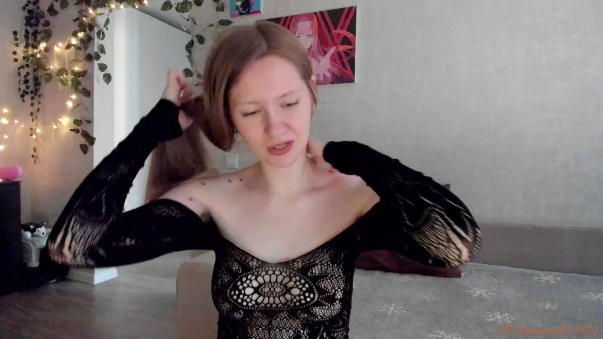 Gallery image thumbnail from mnialice's myfreecams stream on, 01/25/2026, 06:03 image 14 of 20