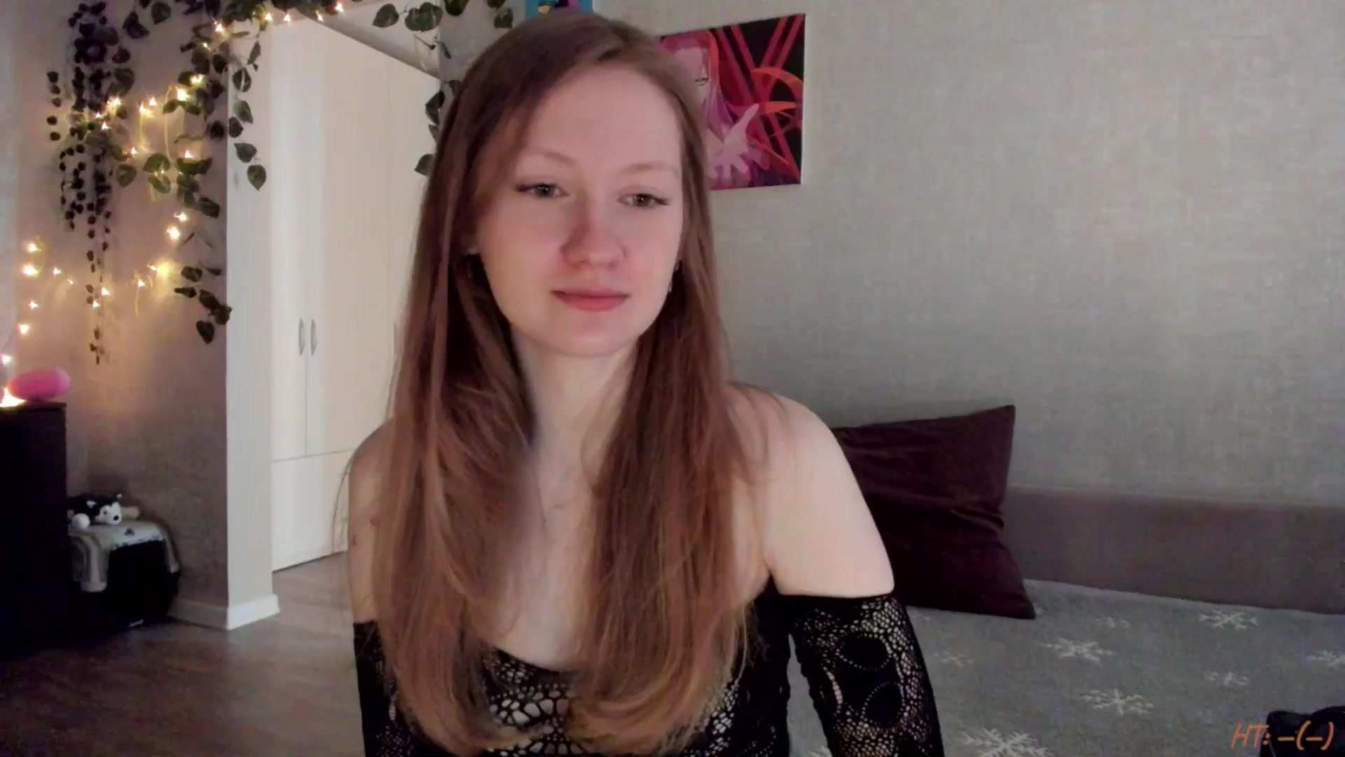 Gallery image thumbnail from mnialice's myfreecams stream on, 01/25/2026, 06:03 image 2 of 20