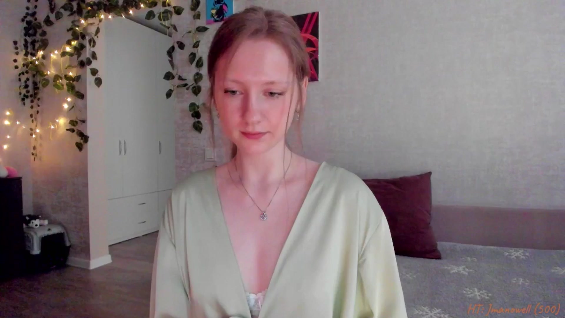 Gallery image thumbnail from mnialice's myfreecams stream on, 02/14/2026, 06:18 image 11 of 20