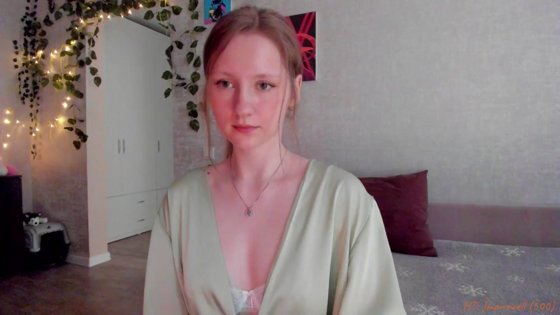Gallery image thumbnail from mnialice's myfreecams stream on, 02/14/2026, 06:18 image 8 of 20