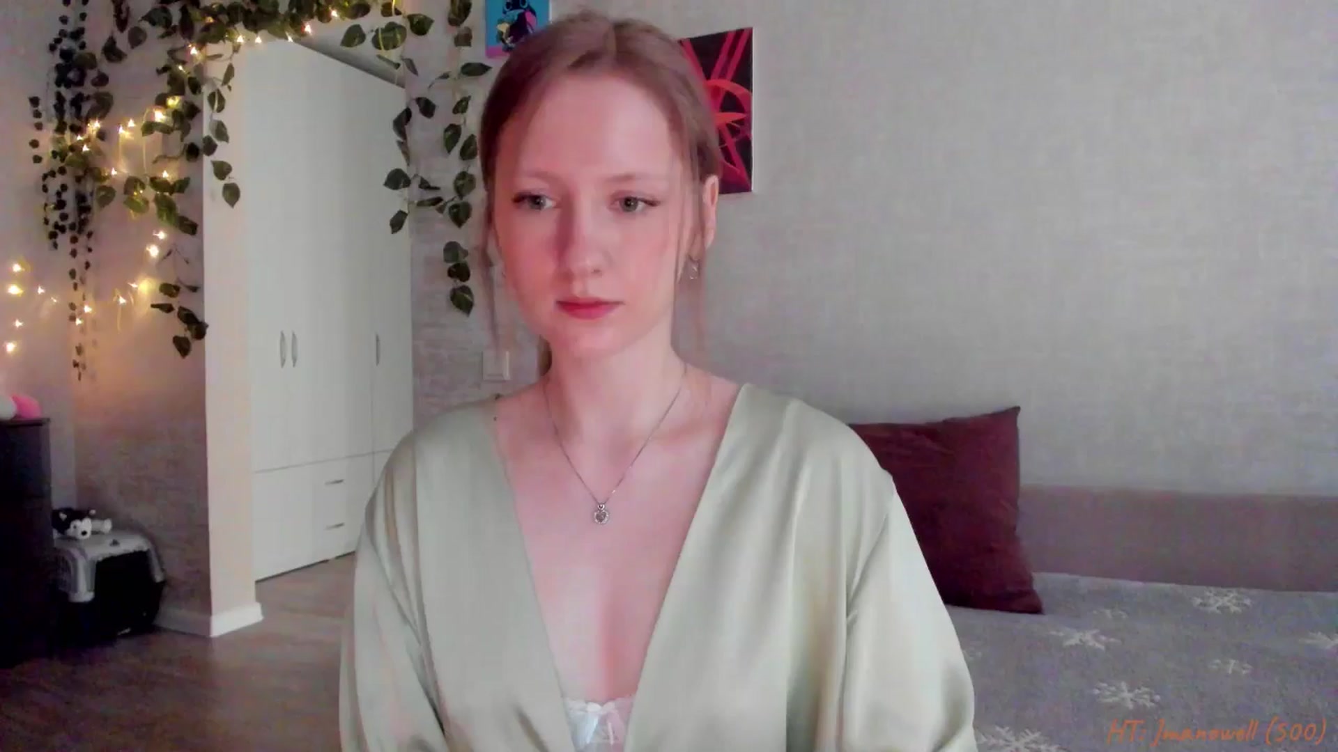 Gallery image thumbnail from mnialice's myfreecams stream on, 02/14/2026, 06:18 image 6 of 20