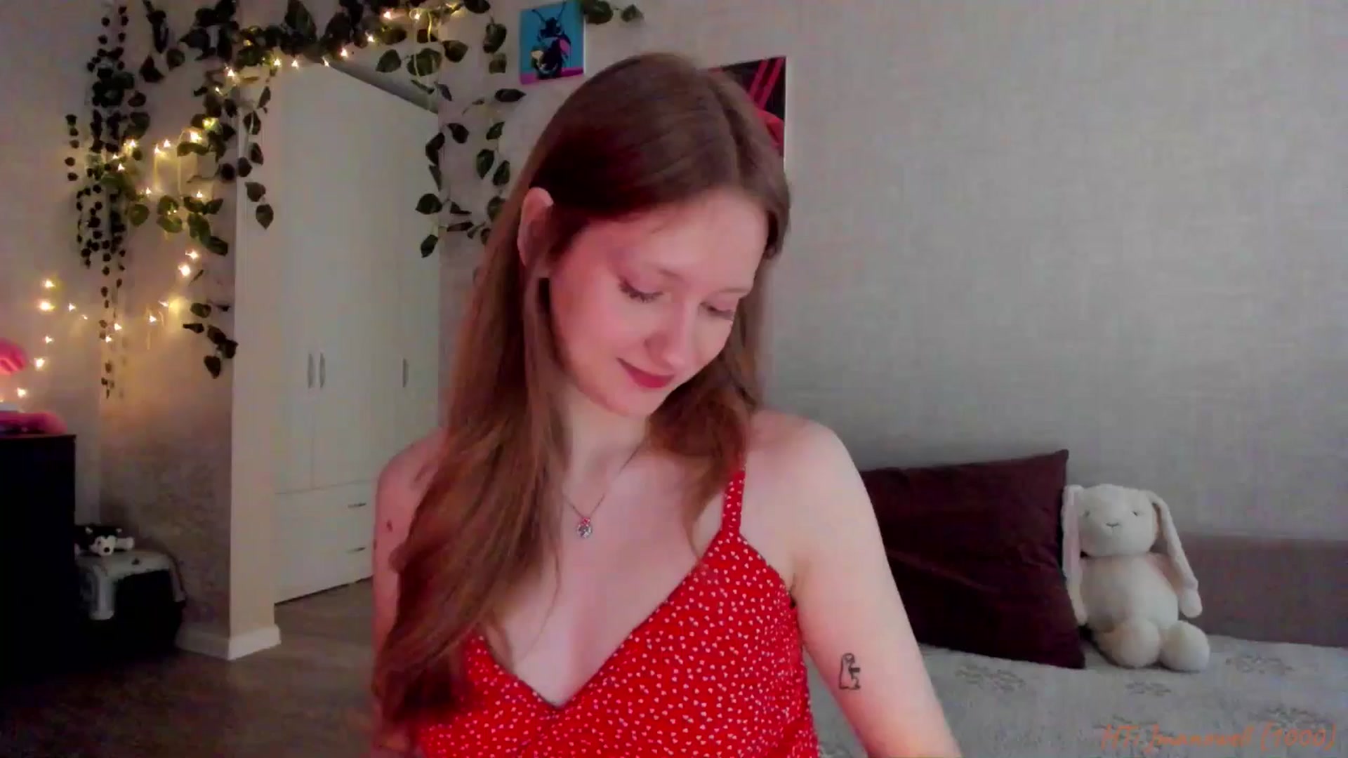 Gallery image thumbnail from mnialice's myfreecams stream on, 02/15/2026, 04:50 image 4 of 20