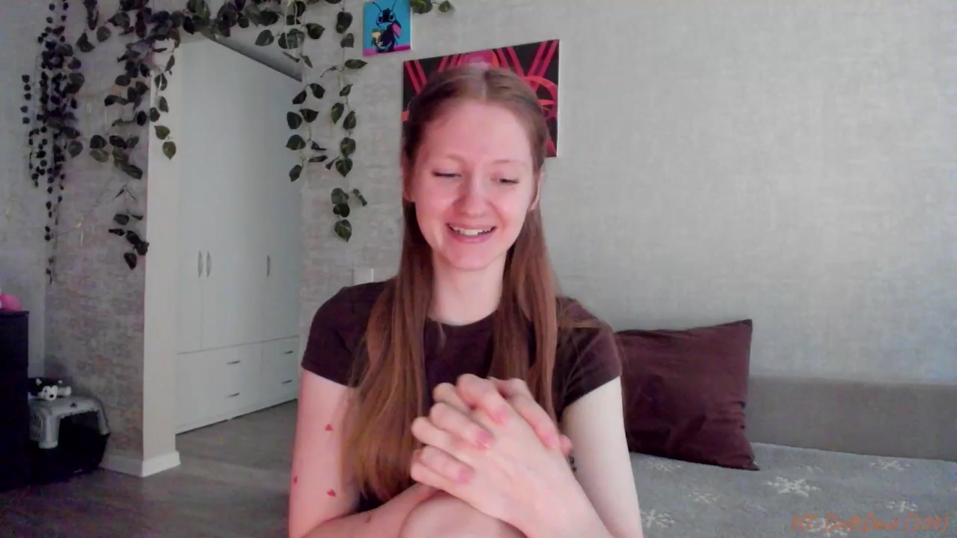 Gallery image thumbnail from mnialice's myfreecams stream on, 02/16/2026, 05:33 image 17 of 20