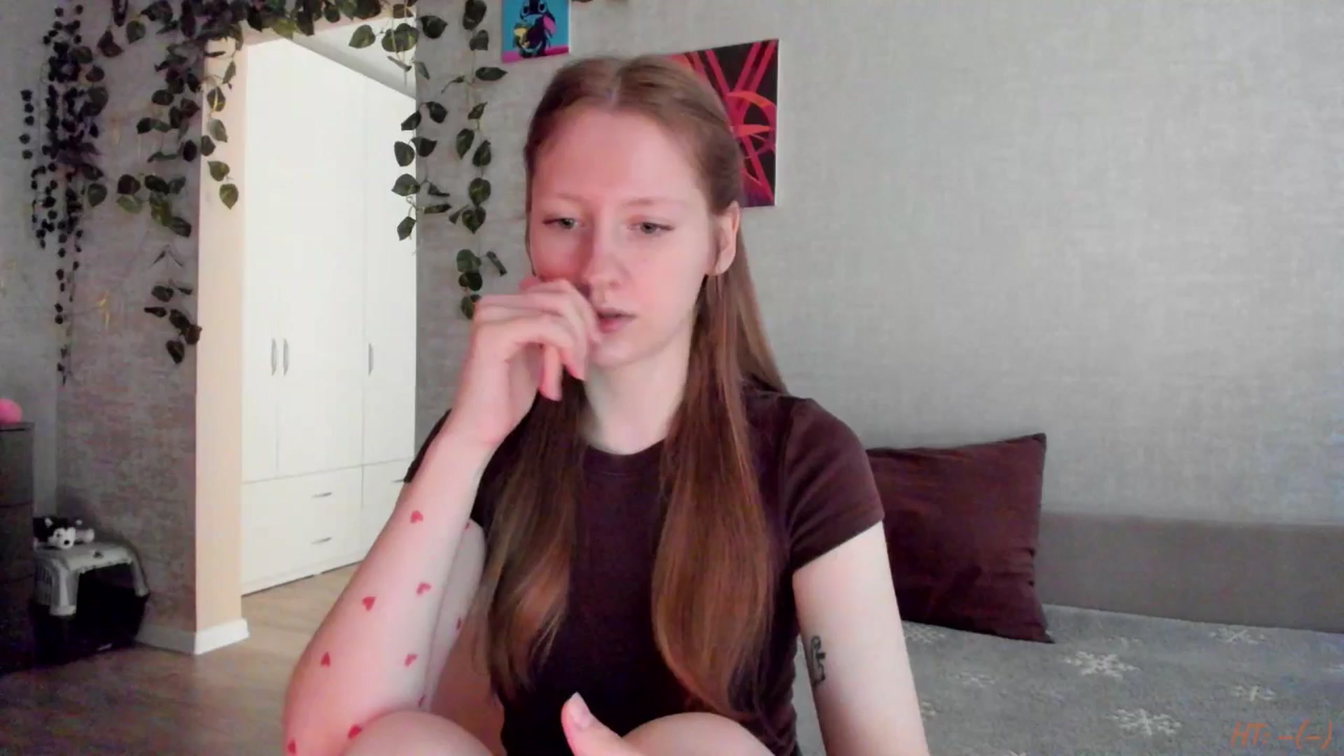 Gallery image thumbnail from mnialice's myfreecams stream on, 02/16/2026, 05:33 image 4 of 20