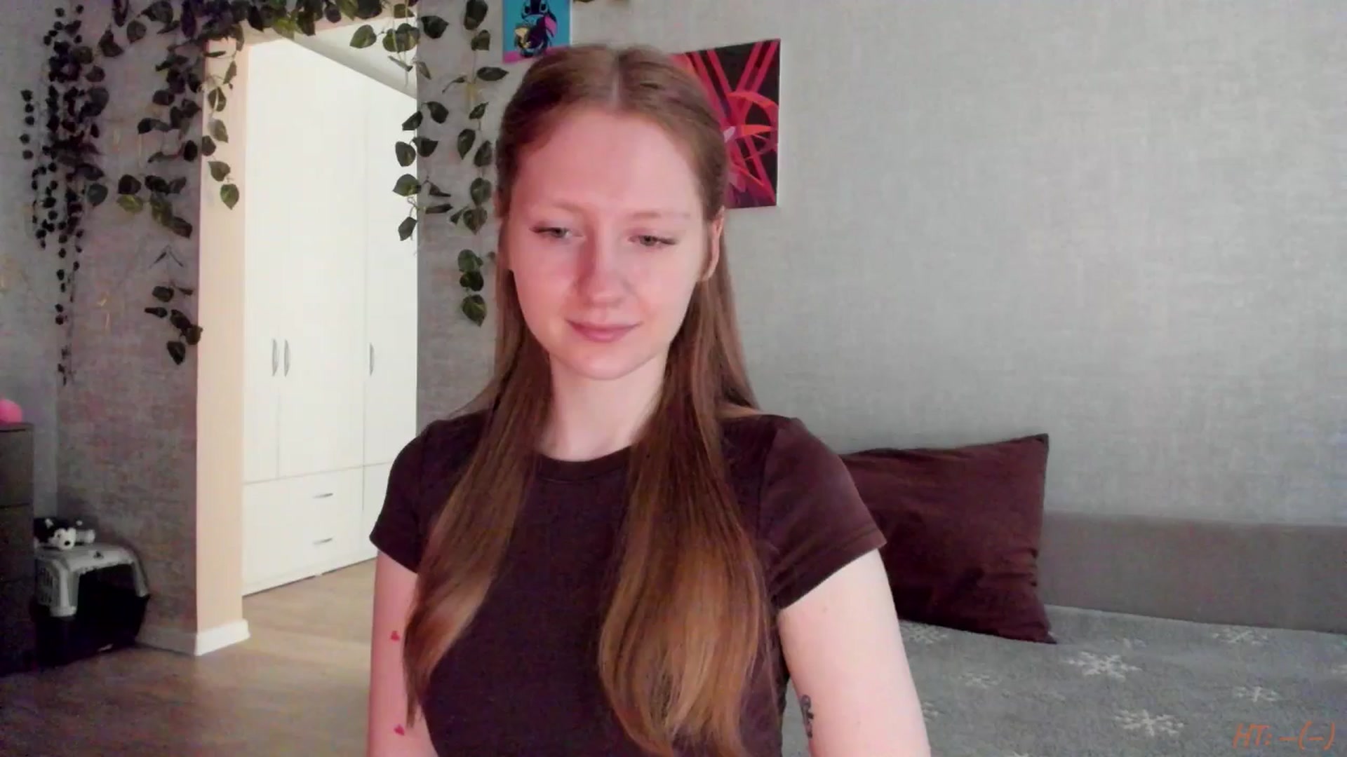 Gallery image thumbnail from mnialice's myfreecams stream on, 02/16/2026, 05:33 image 2 of 20