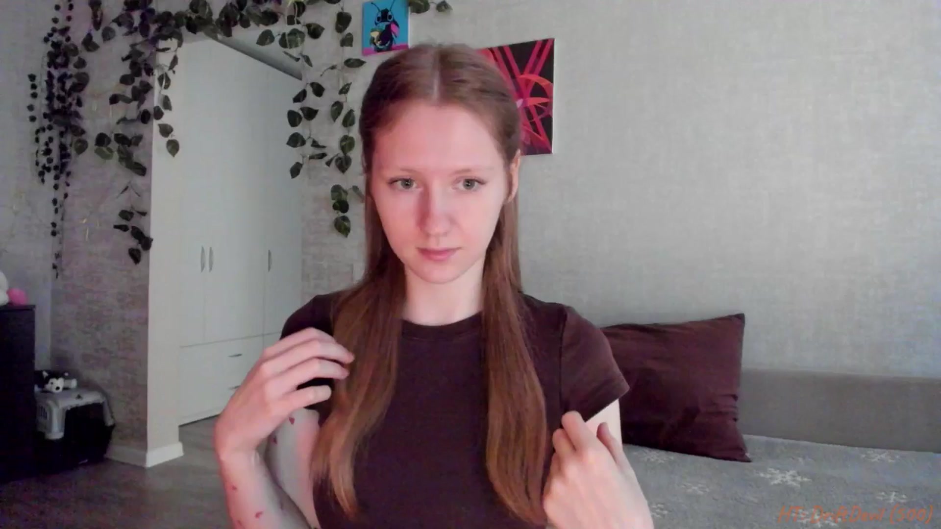 Gallery image thumbnail from mnialice's myfreecams stream on, 02/16/2026, 05:33 image 14 of 20