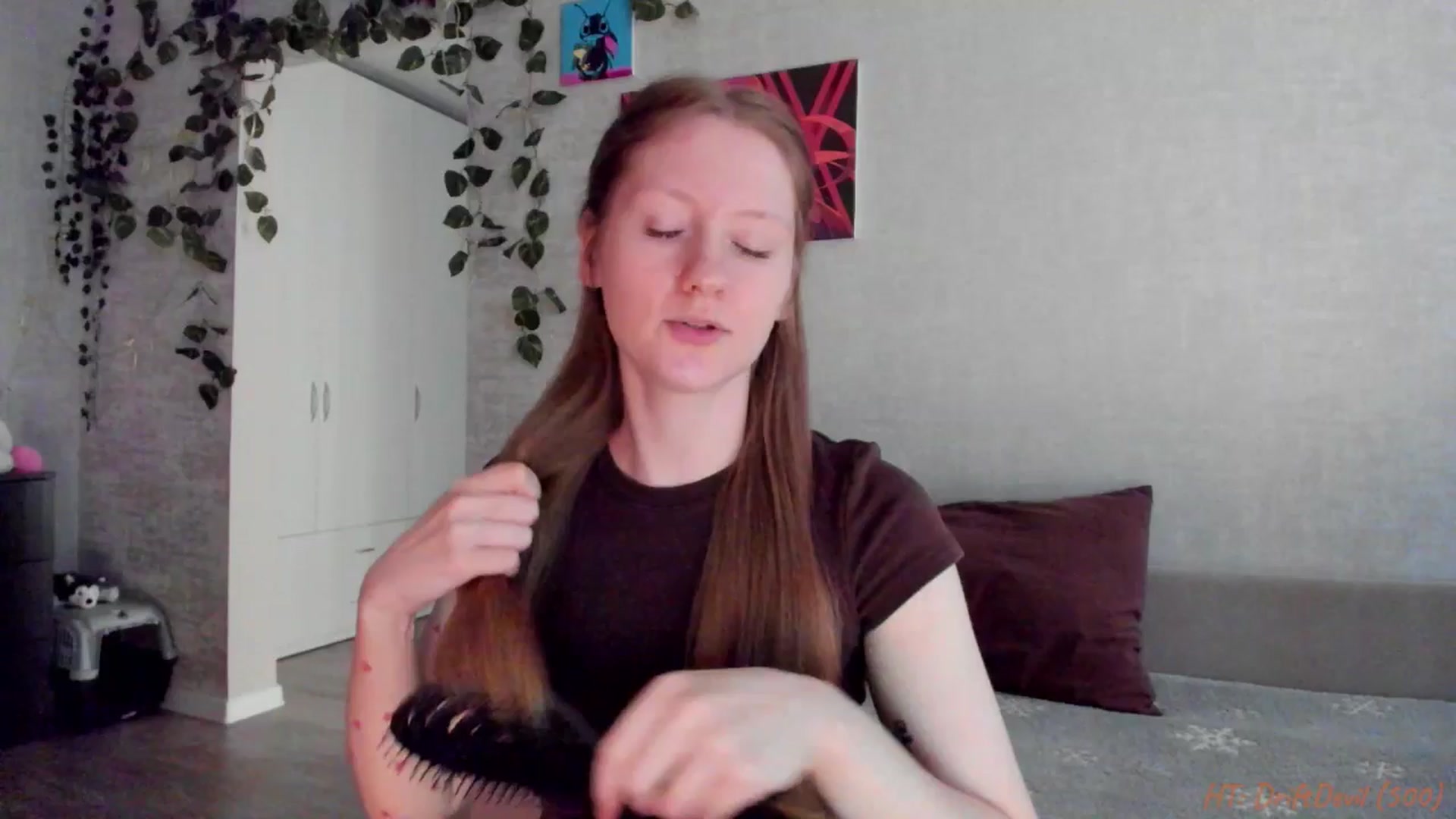 Gallery image thumbnail from mnialice's myfreecams stream on, 02/16/2026, 05:33 image 12 of 20
