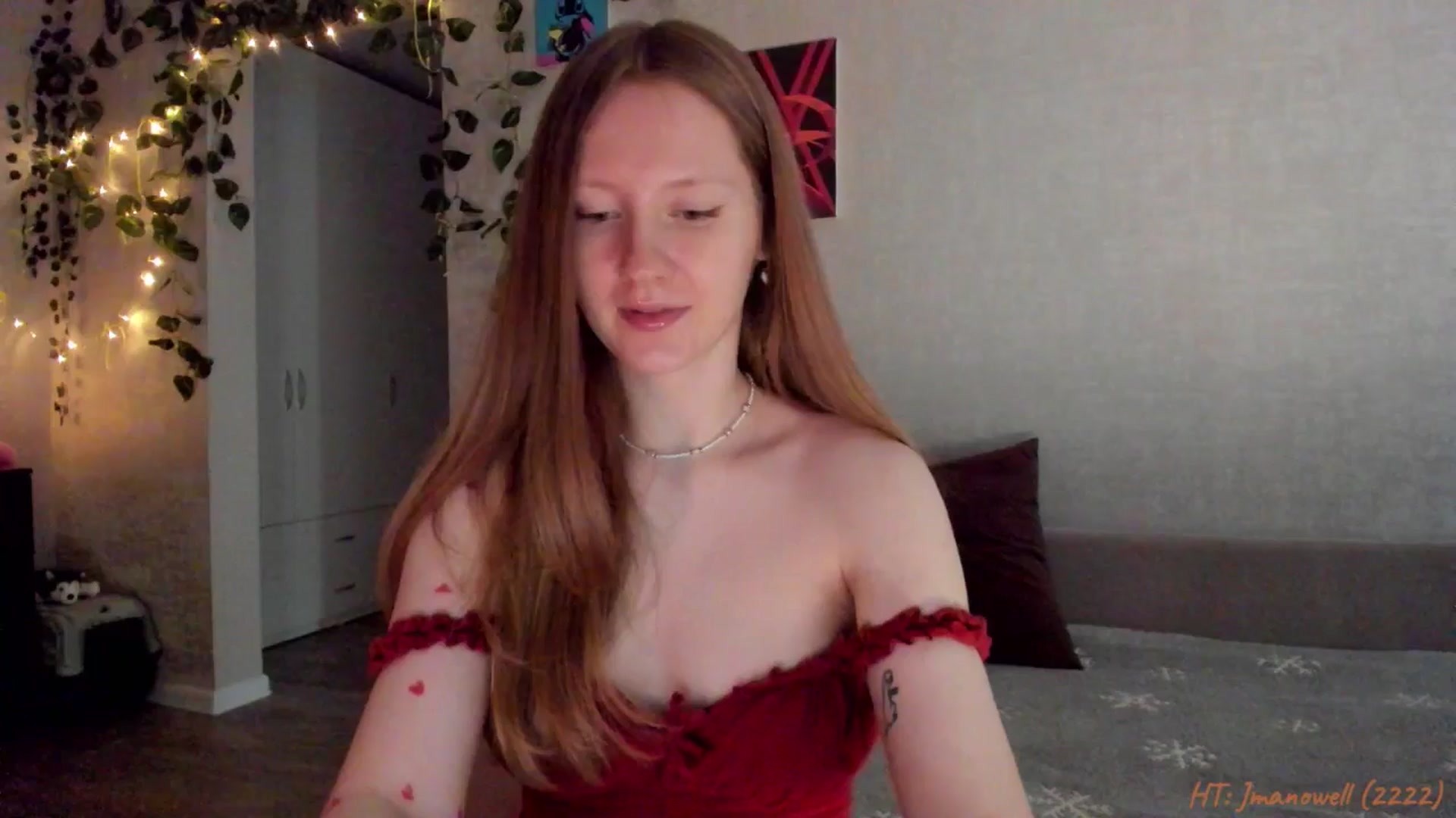 Gallery image thumbnail from mnialice's myfreecams stream on, 02/17/2026, 04:36 image 1 of 20