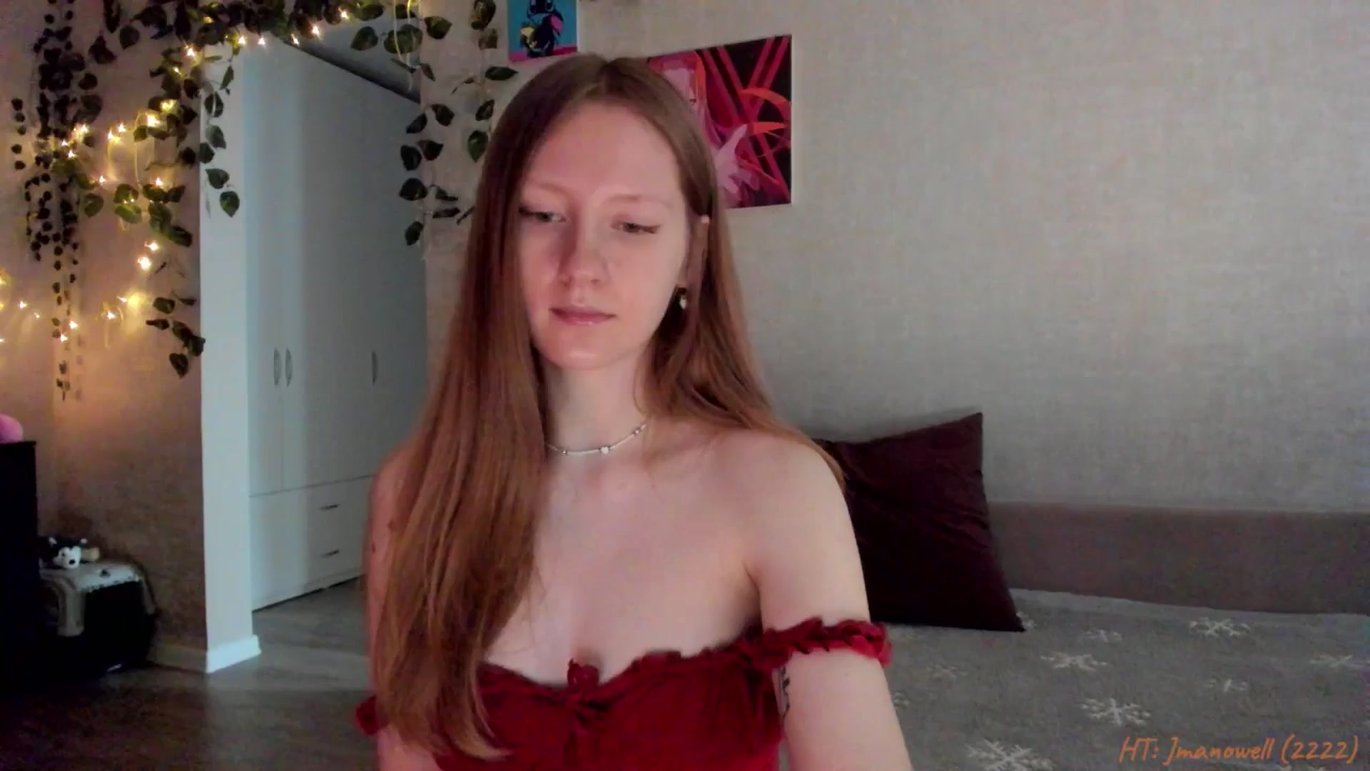 Gallery image thumbnail from mnialice's myfreecams stream on, 02/17/2026, 04:36 image 19 of 20