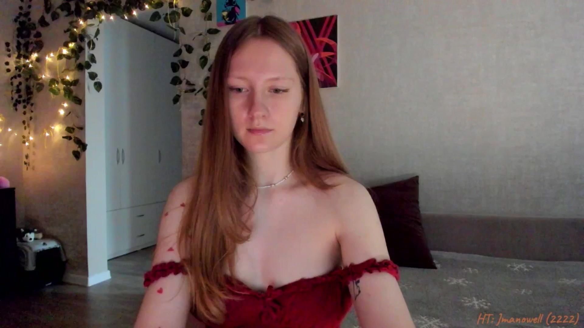 Gallery image thumbnail from mnialice's myfreecams stream on, 02/17/2026, 04:36 image 7 of 20