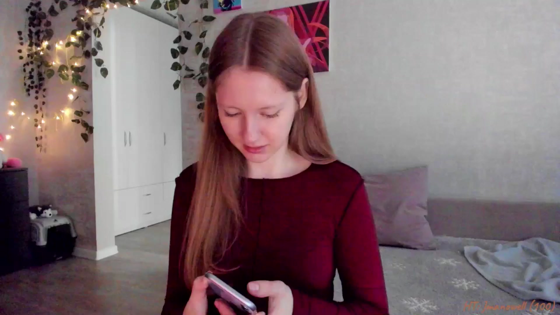 Gallery image thumbnail from mnialice's myfreecams stream on, 02/19/2026, 04:40 image 14 of 20