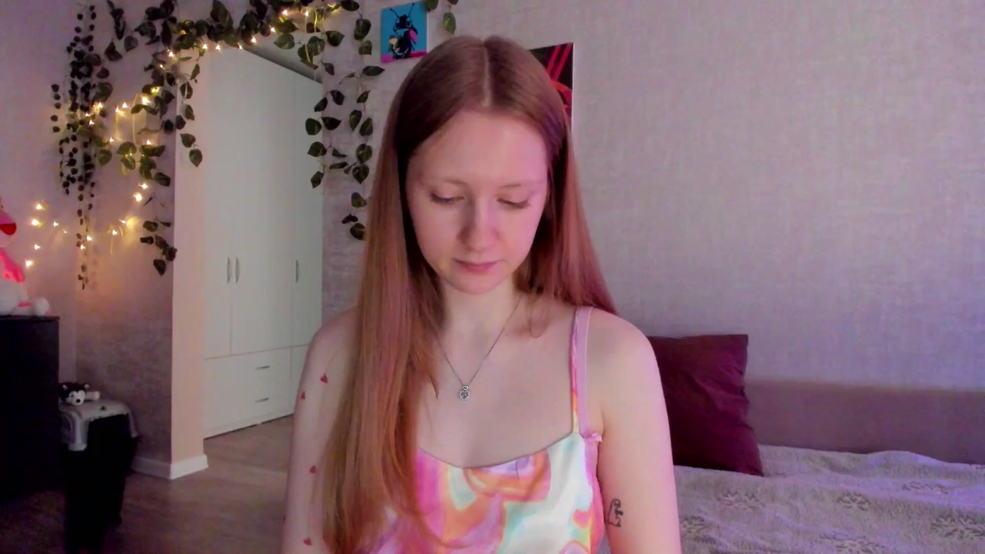 Gallery image thumbnail from mnialice's myfreecams stream on, 03/01/2026, 06:23 image 1 of 20