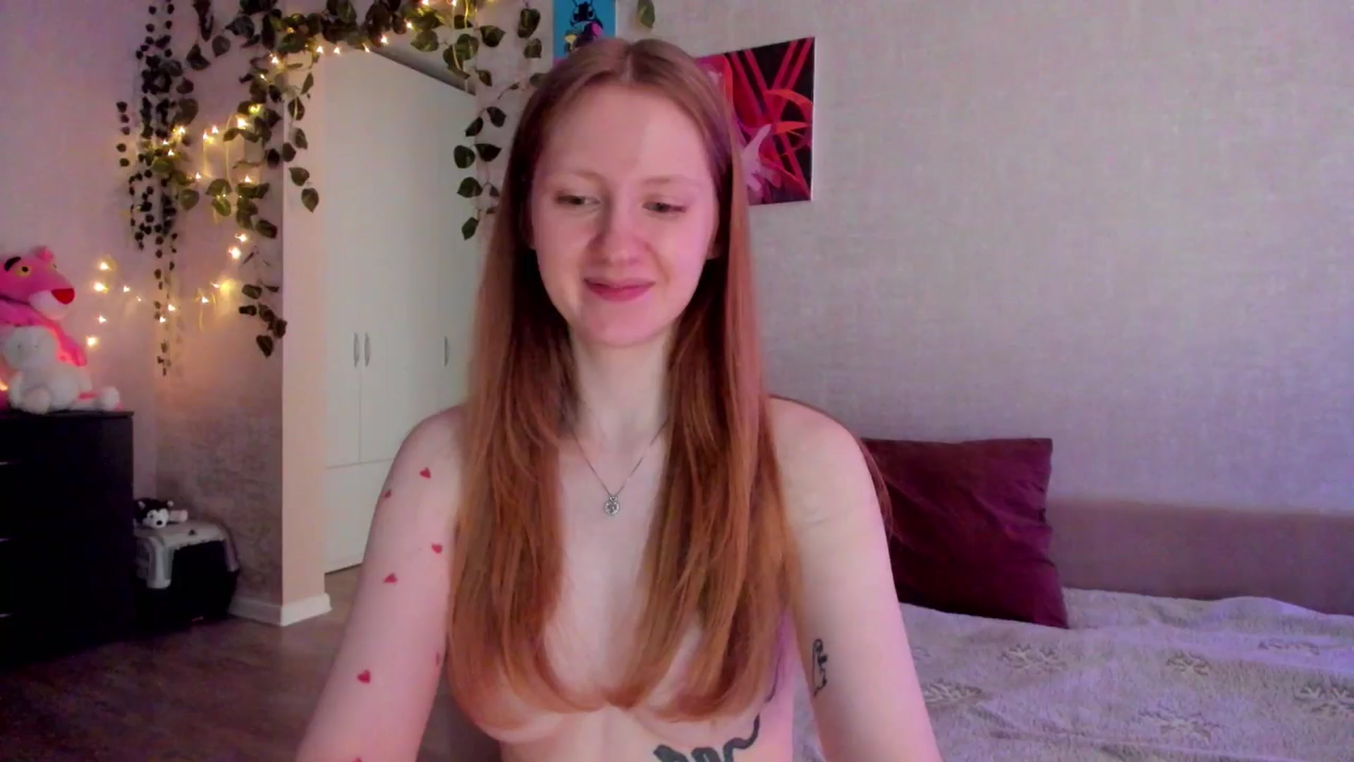Gallery image thumbnail from mnialice's myfreecams stream on, 03/01/2026, 06:23 image 18 of 20