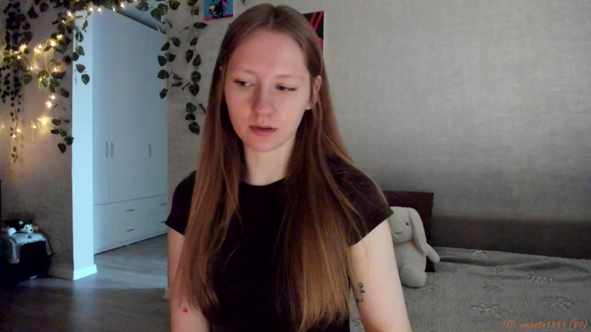 Gallery image thumbnail from mnialice's myfreecams stream on, 03/15/2026, 04:02 image 7 of 20