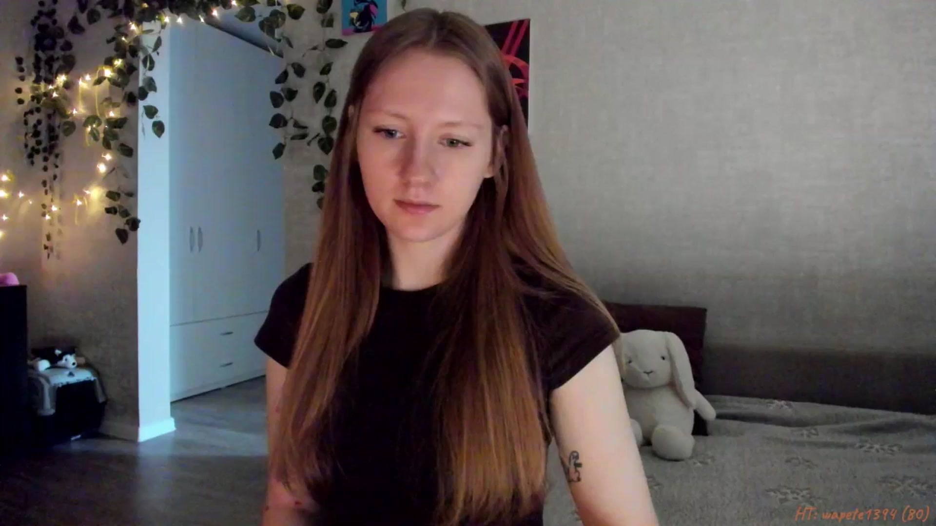 Gallery image thumbnail from mnialice's myfreecams stream on, 03/15/2026, 04:02 image 3 of 20