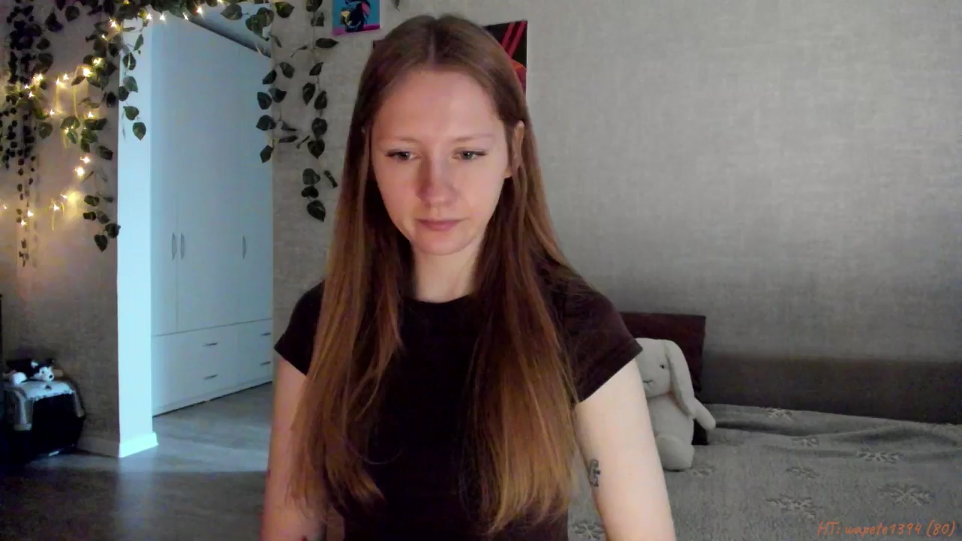 Gallery image thumbnail from mnialice's myfreecams stream on, 03/15/2026, 04:02 image 8 of 20