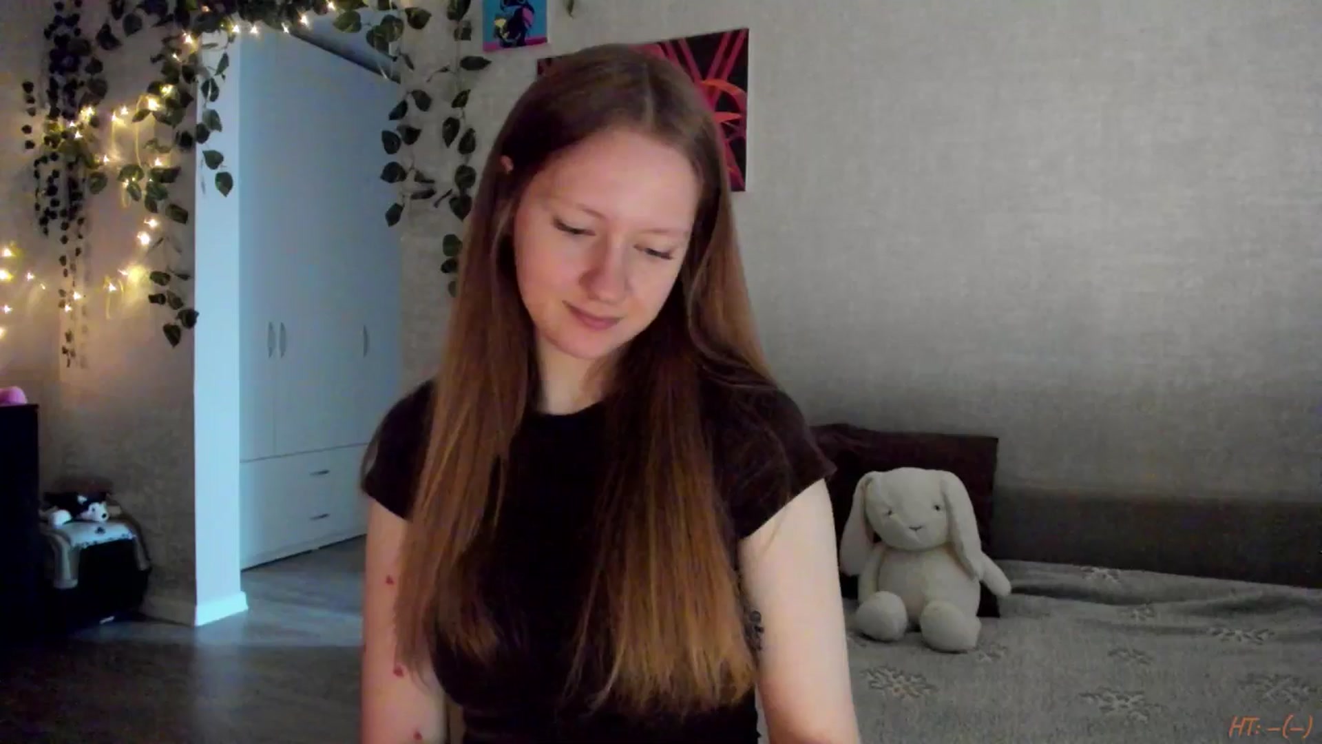 Gallery image thumbnail from mnialice's myfreecams stream on, 03/15/2026, 04:02 image 2 of 20