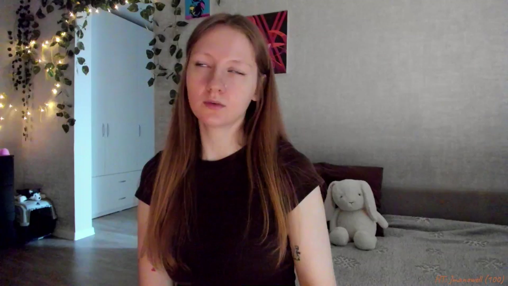 Gallery image thumbnail from mnialice's myfreecams stream on, 03/15/2026, 04:02 image 12 of 20