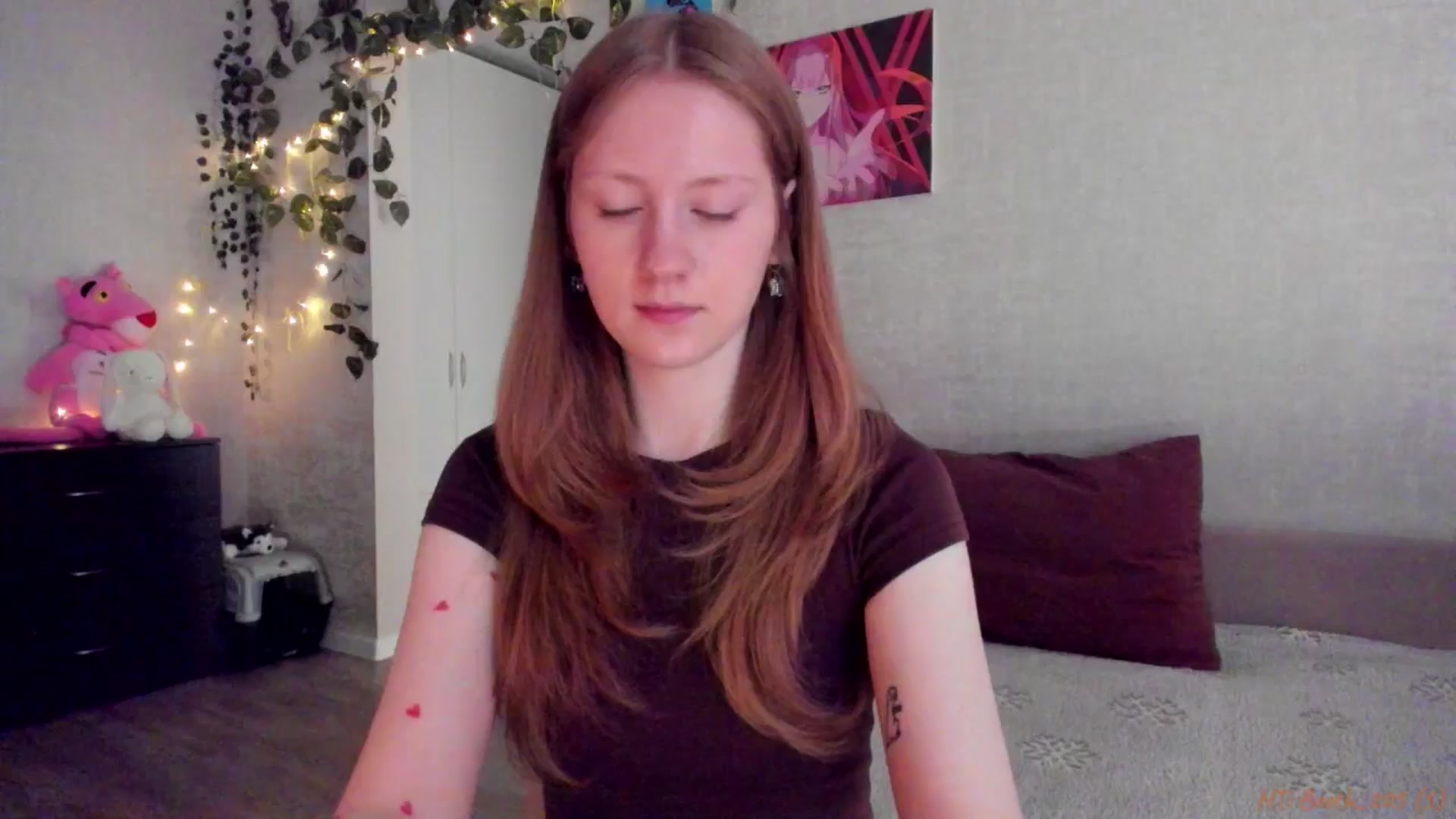 Gallery image thumbnail from mnialice's myfreecams stream on, 04/20/2026, 03:33 image 16 of 20