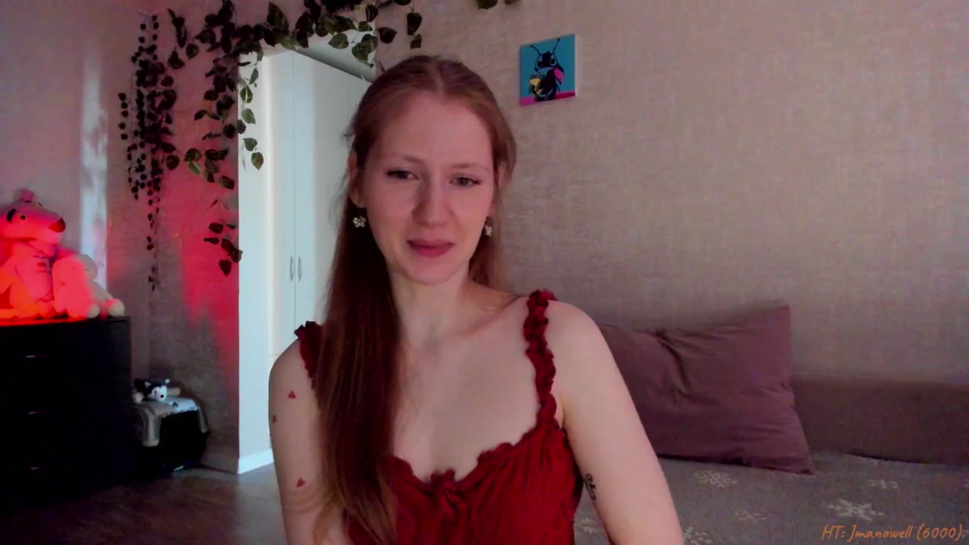 Gallery image thumbnail from mnialice's myfreecams stream on, 05/01/2026, 04:33 image 16 of 20