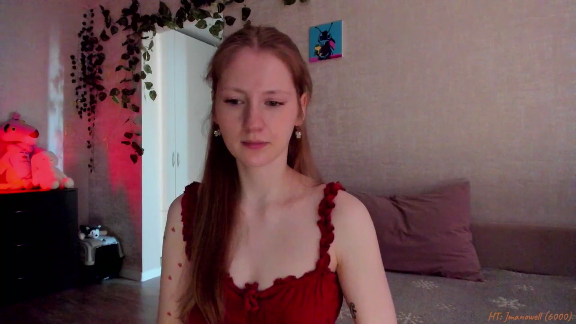 Gallery image thumbnail from mnialice's myfreecams stream on, 05/01/2026, 04:33 image 12 of 20