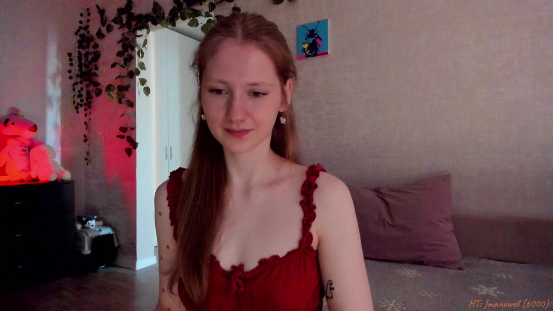 Gallery image thumbnail from mnialice's myfreecams stream on, 05/01/2026, 04:33 image 7 of 20