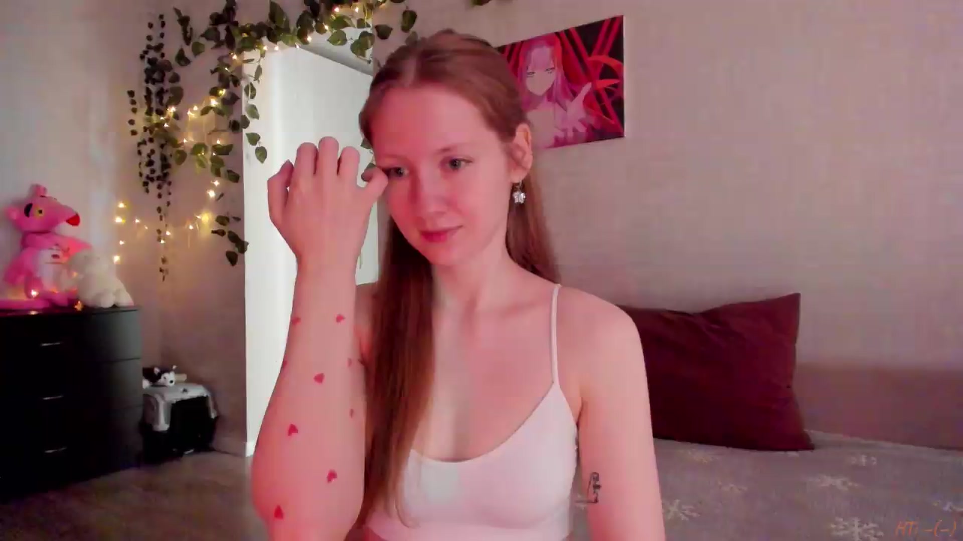 Gallery image thumbnail from mnialice's myfreecams stream on, 05/04/2026, 04:03 image 8 of 20