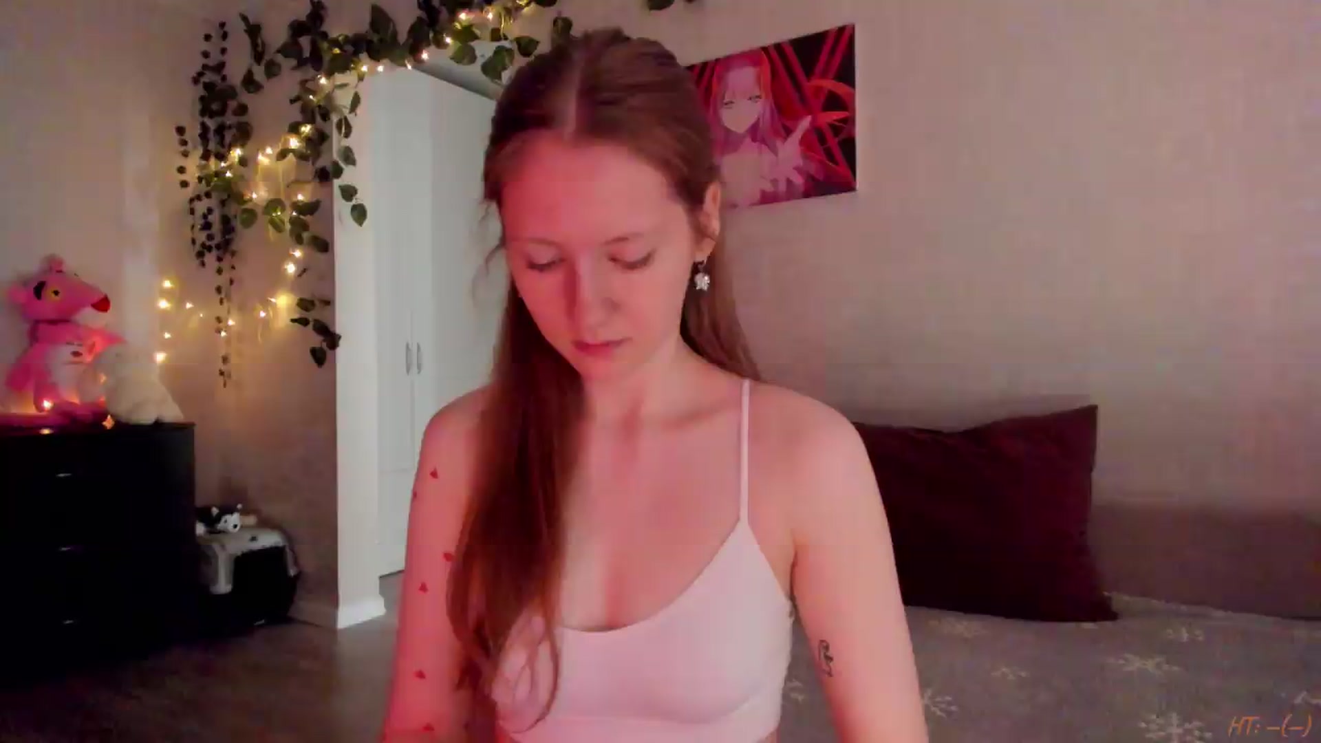 Gallery image thumbnail from mnialice's myfreecams stream on, 05/04/2026, 04:03 image 1 of 20