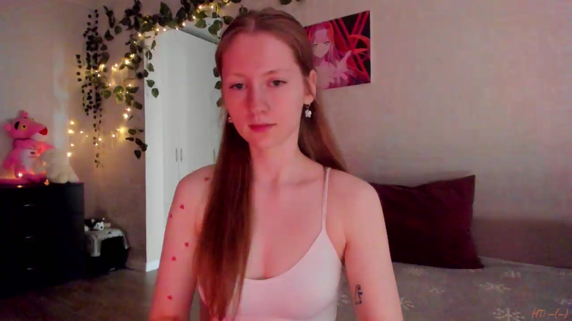 Gallery image thumbnail from mnialice's myfreecams stream on, 05/04/2026, 04:03 image 6 of 20