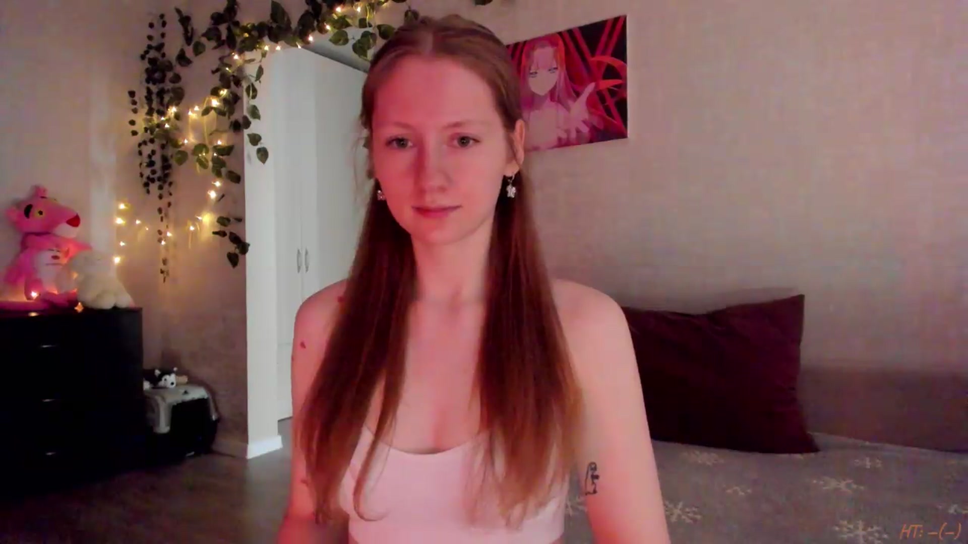 Gallery image thumbnail from mnialice's myfreecams stream on, 05/04/2026, 04:03 image 4 of 20