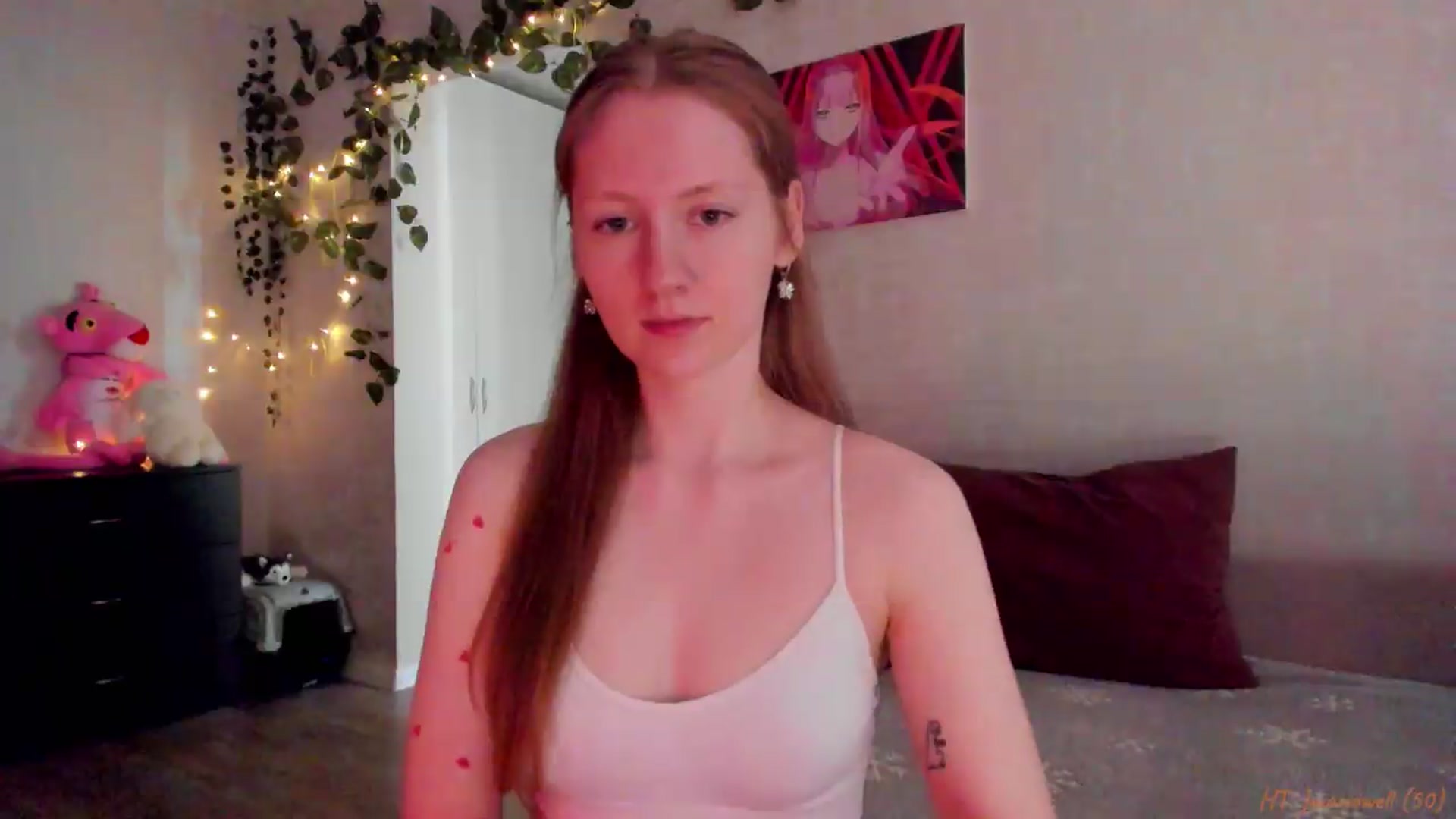 Gallery image thumbnail from mnialice's myfreecams stream on, 05/04/2026, 04:03 image 13 of 20