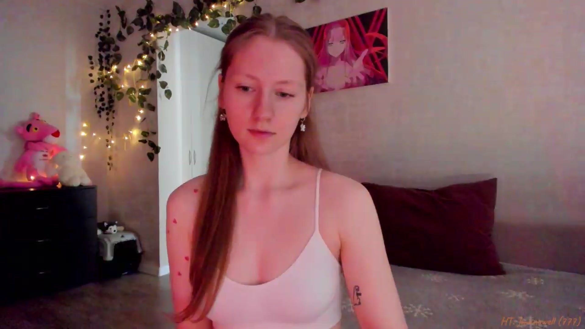 Gallery image thumbnail from mnialice's myfreecams stream on, 05/04/2026, 04:03 image 17 of 20